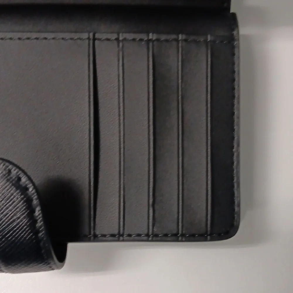 Wallet - Picture 9 of 13